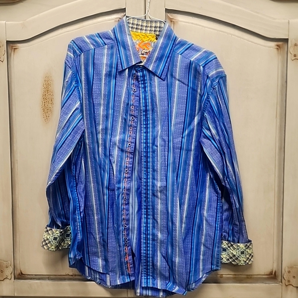 Long sleeve button shirt
